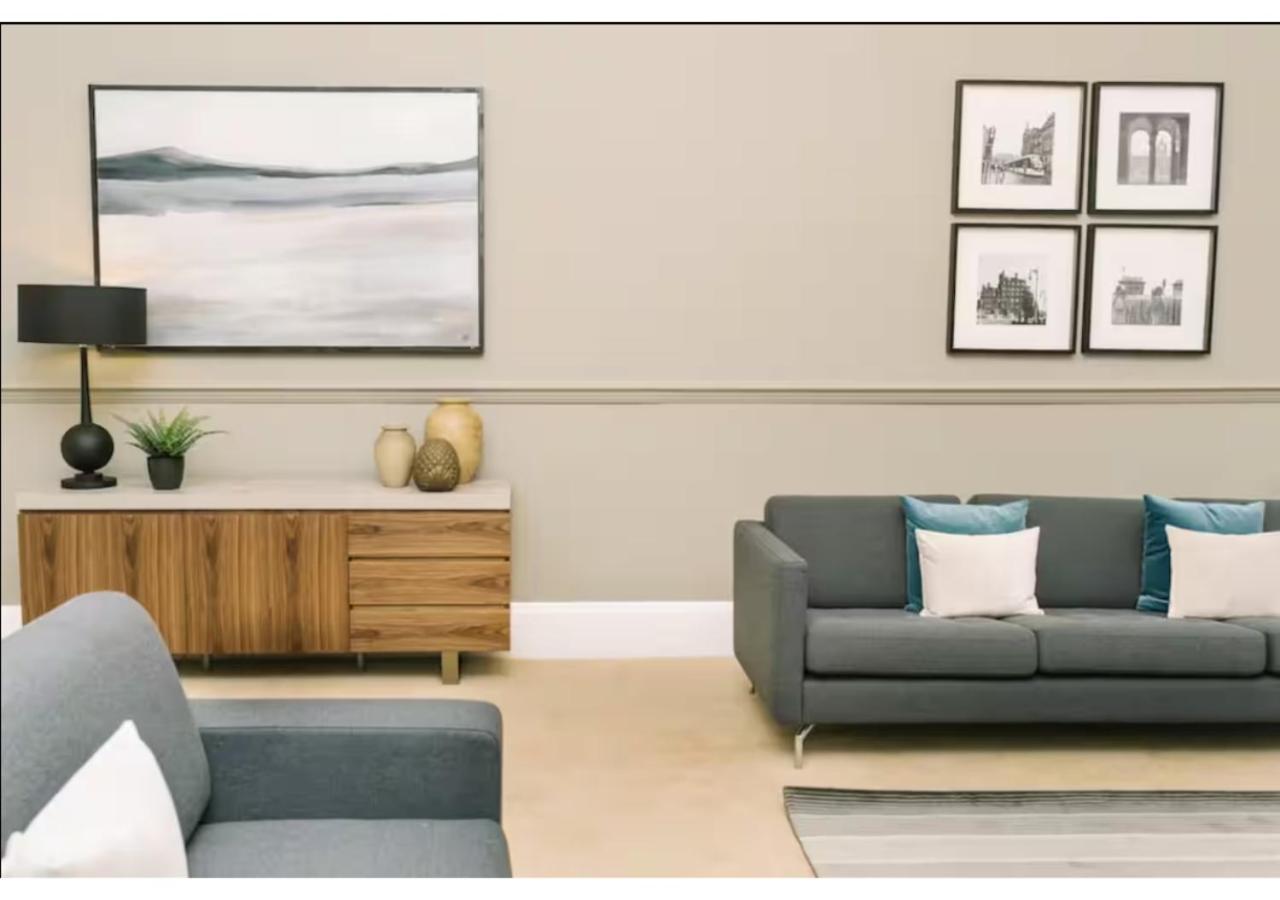 Joivy Palmerston Place Residence - Luxury City Centre Apt With Private Parking إدنبرة المظهر الخارجي الصورة