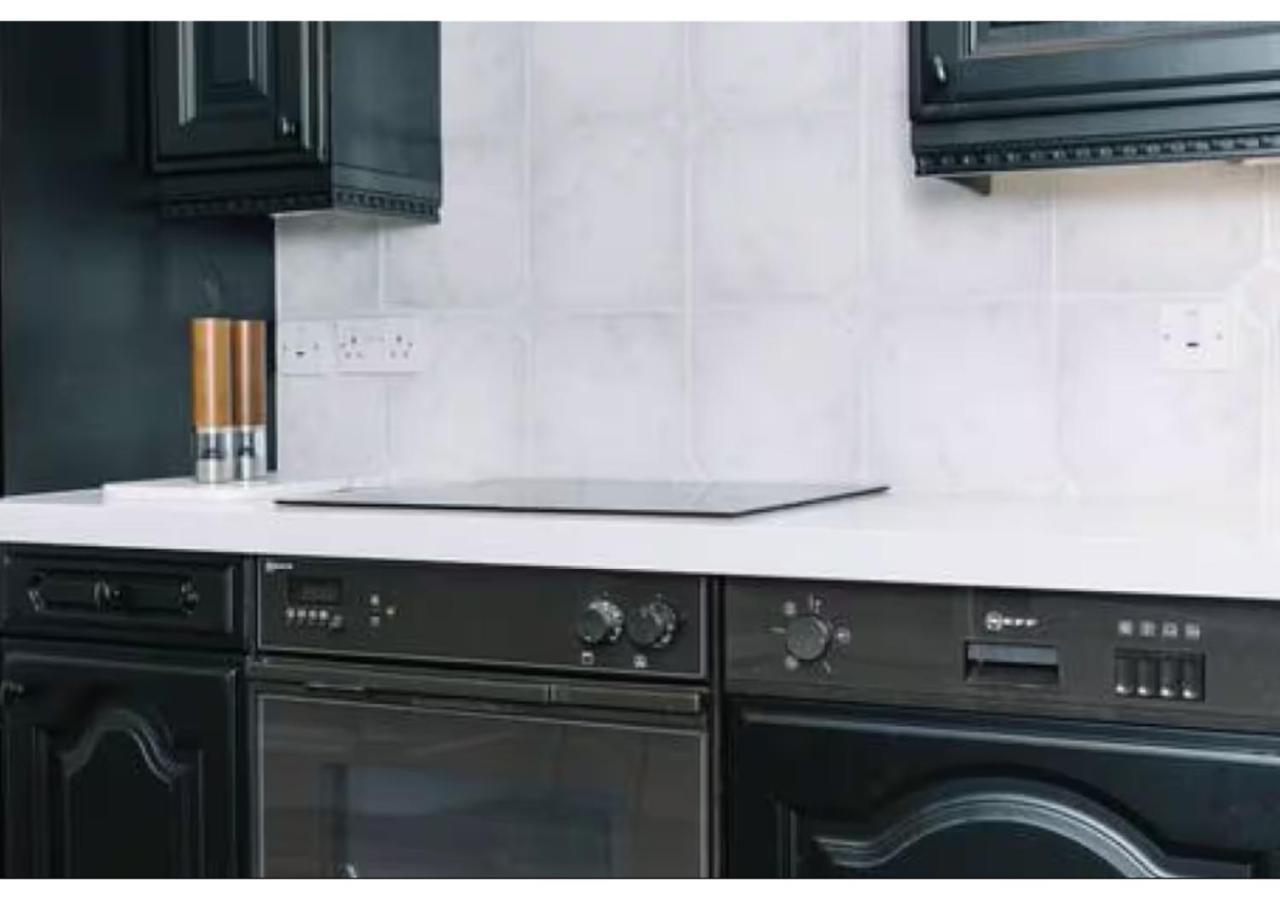 Joivy Palmerston Place Residence - Luxury City Centre Apt With Private Parking إدنبرة المظهر الخارجي الصورة